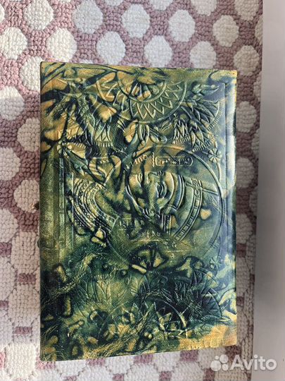 Шкатулка кожаная ягипетская