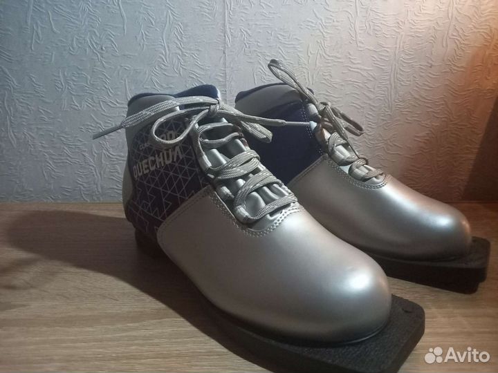 Лыжные ботинки размер 36