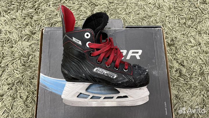 Хоккейные коньки bauer ns