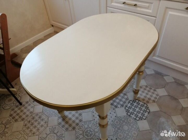 Стол обеденный Лэстрэйд