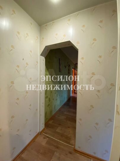 3-к. квартира, 57 м², 2/5 эт.