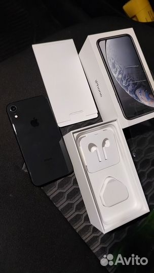 iPhone Xr, 64 ГБ