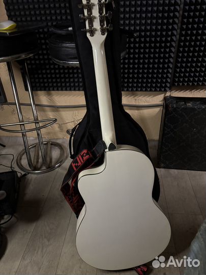 Классическая гитара