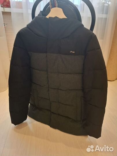 Куртка зимняя для мальчика 158-164