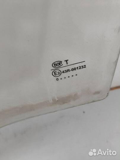 Стекло передней левой двери ZAZ Chance