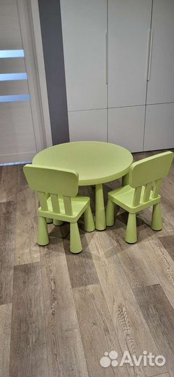 Детский стол и стул IKEA