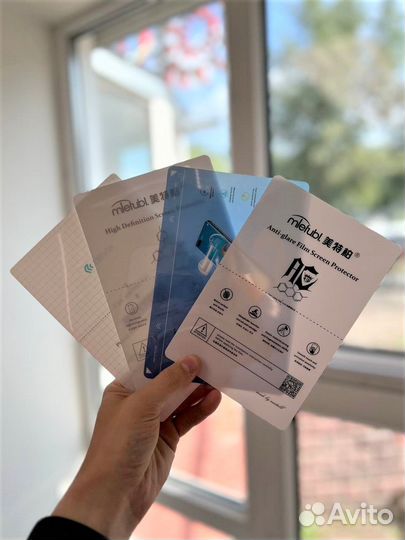 Защитная гидрогелевая пленка для телефона