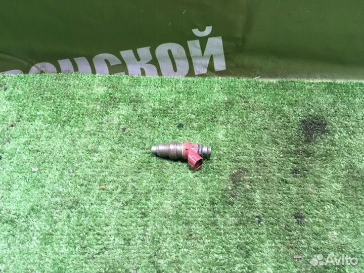 Форсунка топливная Toyota Vista SV40 4S-FE