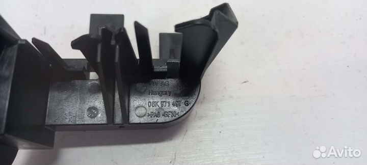 Кронштейн проводки форсунок Volkswagen Tiguan 2