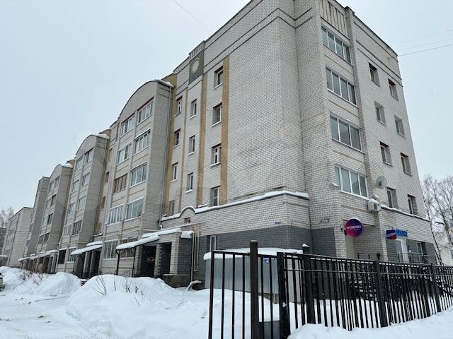 3-к. квартира, 87,9 м², 2/5 эт.