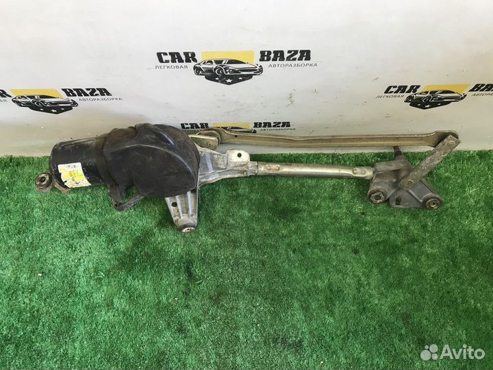 Трапеция стеклоочистителей с моторчиком