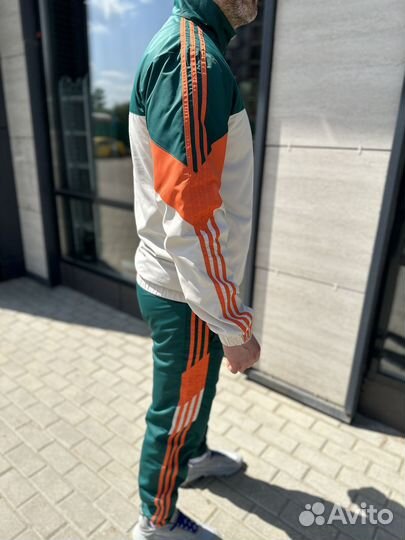 Спортивный костюм Adidas