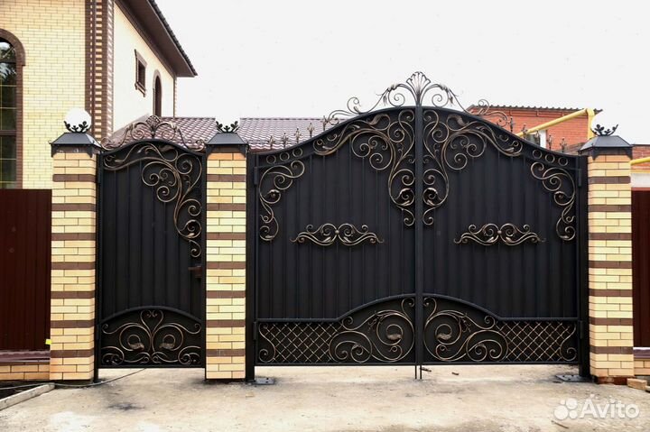 Ворота кованые распашные