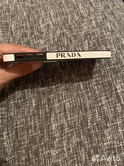 Чехол prada на iPhone 11