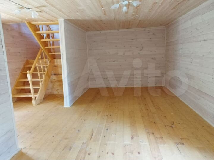 Дом 85 м² на участке 4 сот.