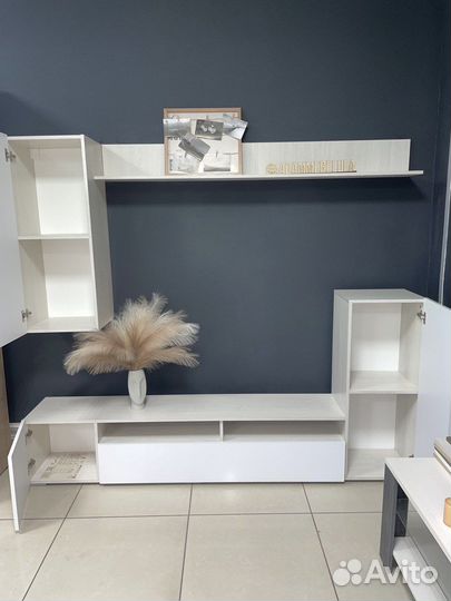 Стенка в гостиную