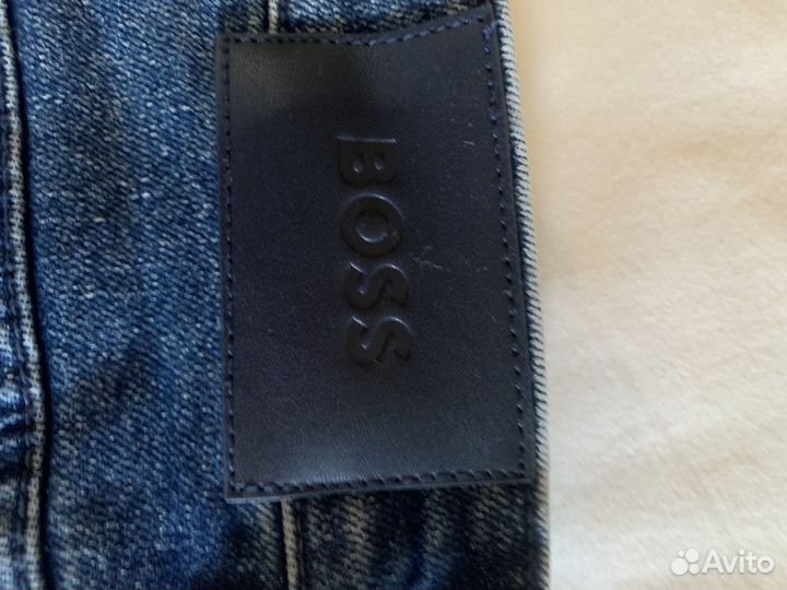 Мужские джинсы hugo boss 33/32