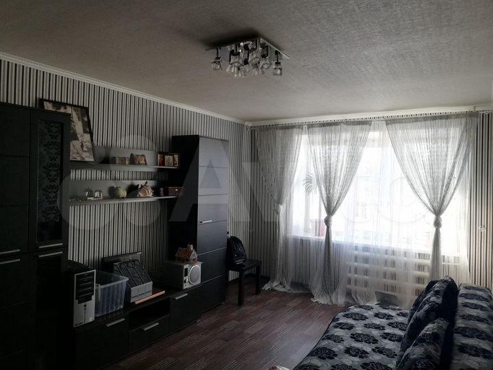 2-к. квартира, 46 м², 3/9 эт.