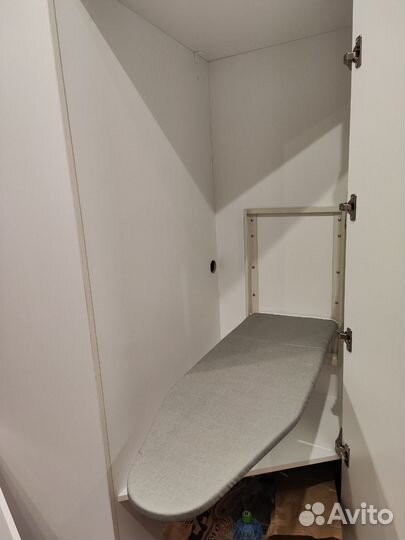 Гладильная доска настенная, встраиваемая, складная