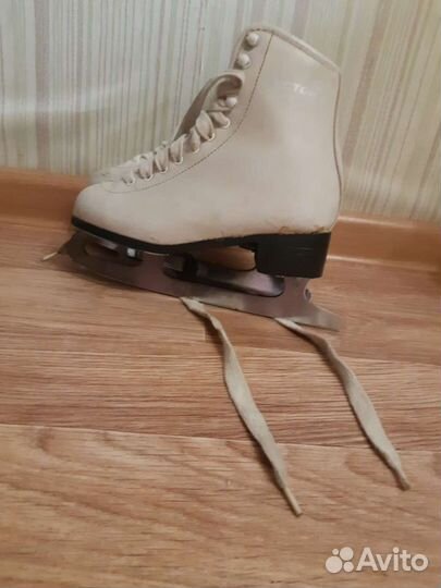 Коньки 35р