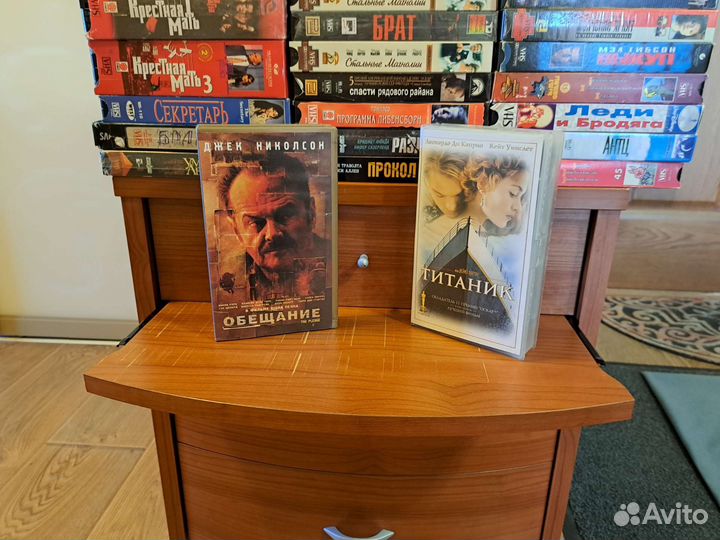 Видеокассеты