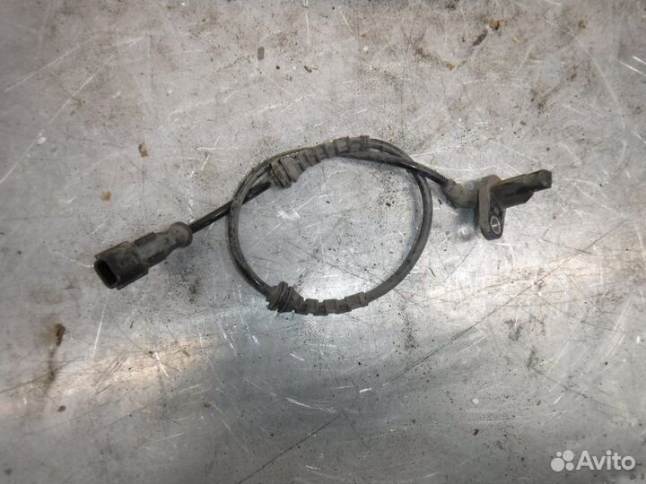 Датчик abs задний левый Лада Largus cross K4M 2017