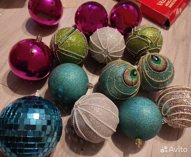 Новогодние елочные игрушки,шары 12 и 10 см
