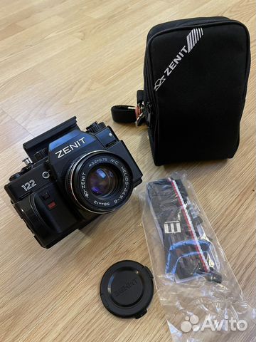 Плёночный фотоаппарат «зенит 122»