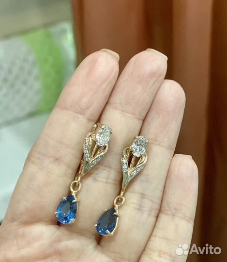 Золотые серьги