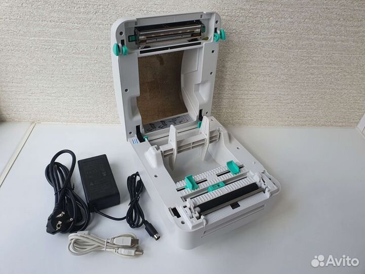 Термопринтер этикеток Xprinter XP-470B новый