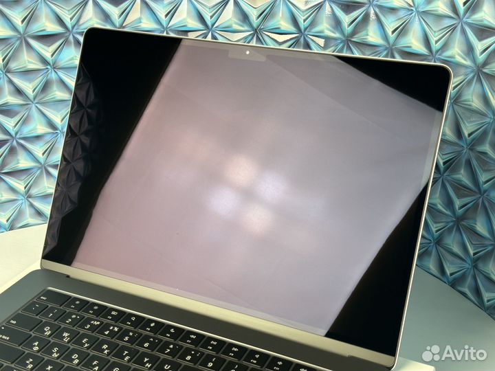 MacBook Air 15 2024 M3/8/512 чек, reStore, новьё