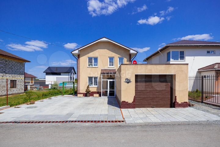 Коттедж 122,9 м² на участке 7 сот.