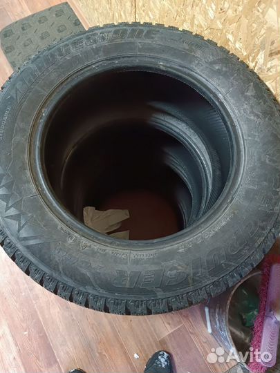 Bridgestone Ice Cruiser 7000 195/65 R15