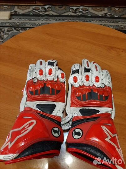 Мотоперчатки