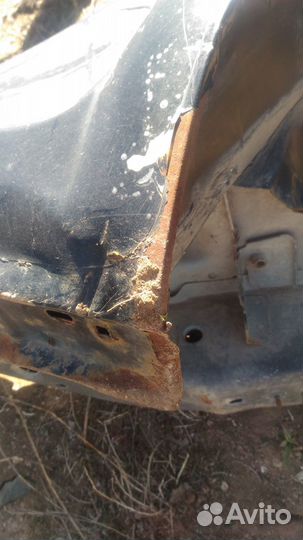 Порог левый Ford Focus 2