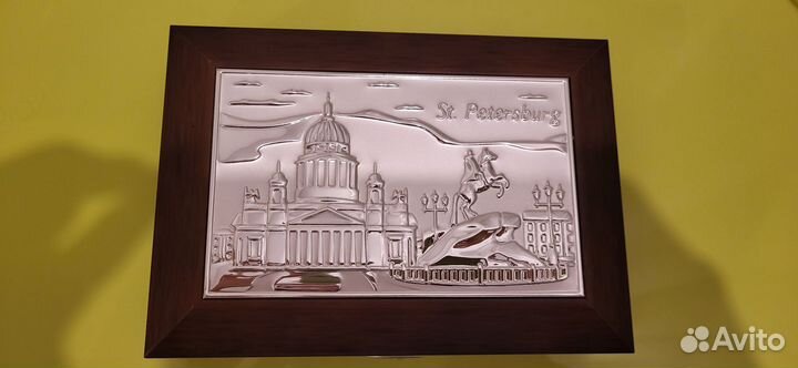 Шкатулка для украшений