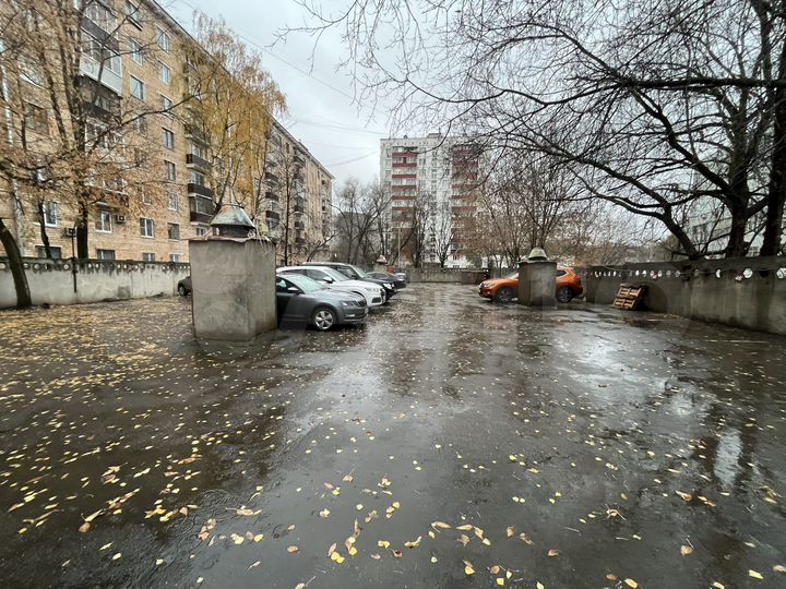 Машиноместо, 13 м²