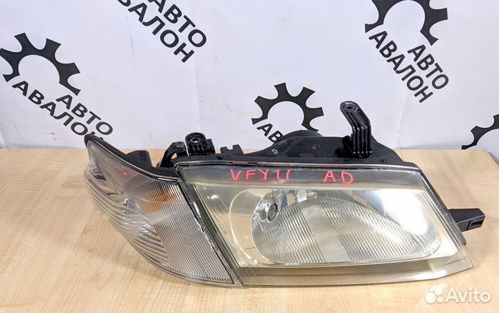 Фара Nissan Wingroad