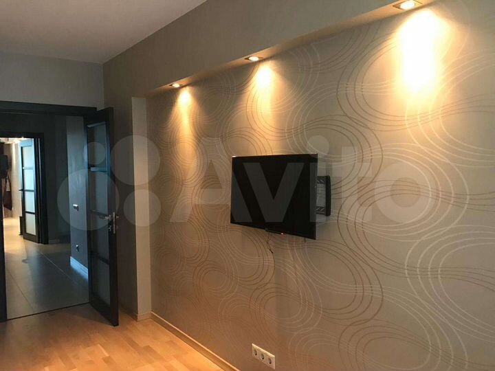 2-к. квартира, 100 м², 8/23 эт.