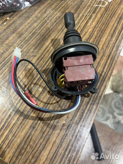 Пульт для Подрульки lewmar