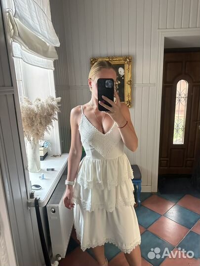 Платье вечернее s