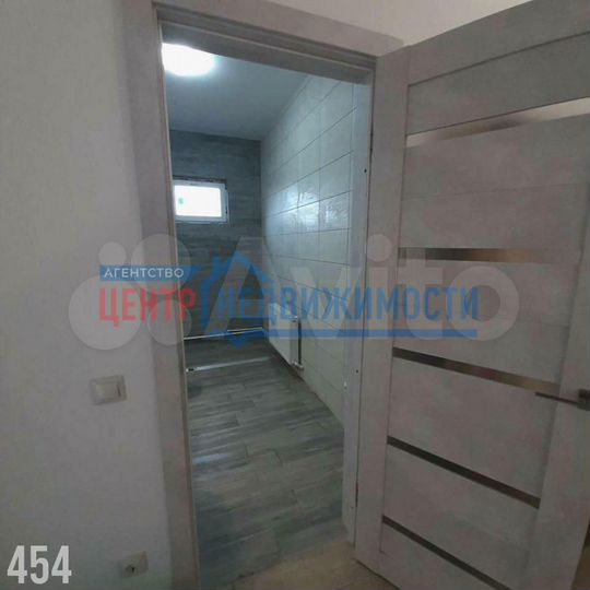 Дом 99 м² на участке 5 сот.