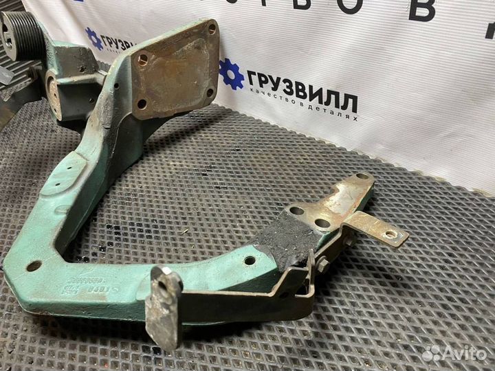 Кронштейн двигателя передний Volvo FH13 20568550