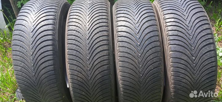 Michelin Alpin A5 215/65 R16