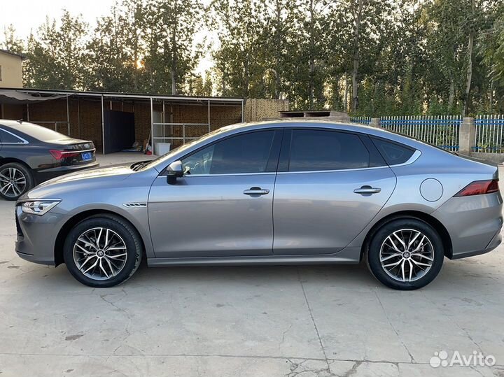 BYD Qin Plus 1.5 AT, 2021, 43 211 км