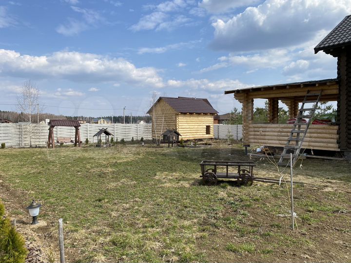 Дом 100 м² на участке 10 сот.