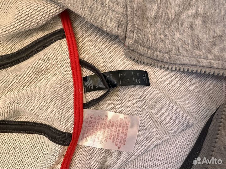 Спортивный костюм адидас 152