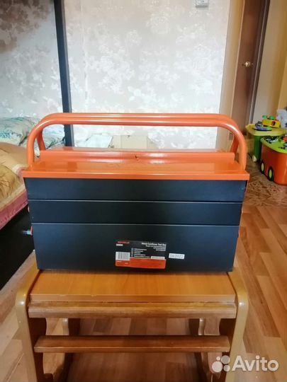 Ящик для инструмента металлический