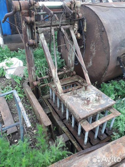 Станок для изготовления керамзитных блоков