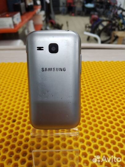 Смартфон samsung